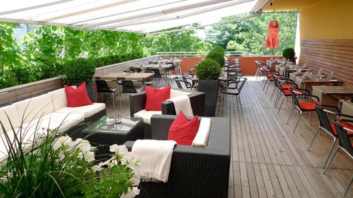 Gasthof Zum Roten Lowen Hotel Rohrdorf ภายนอก รูปภาพ